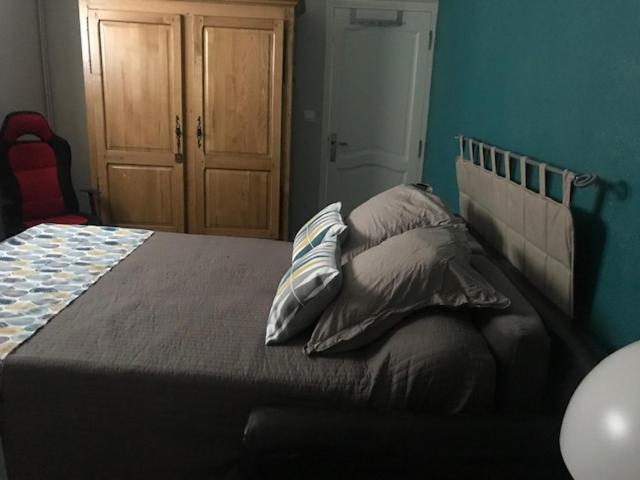 Le Carabiol - Chambre D'Hote Saint Julien Les Rosiers エクステリア 写真